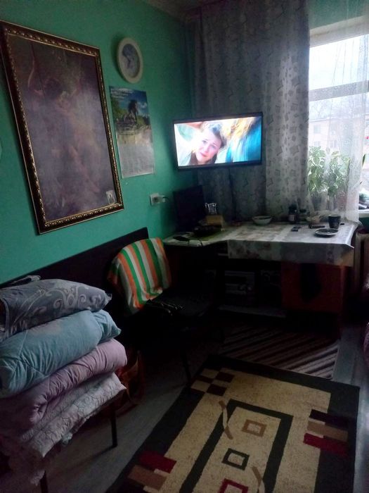 Срочно Авиасозлар 3 ,1/4/4 комната в общежитии 9кв.м