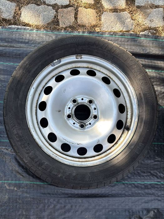 Anvelope second-hand – utilizare personală – diferite dimensiuni
