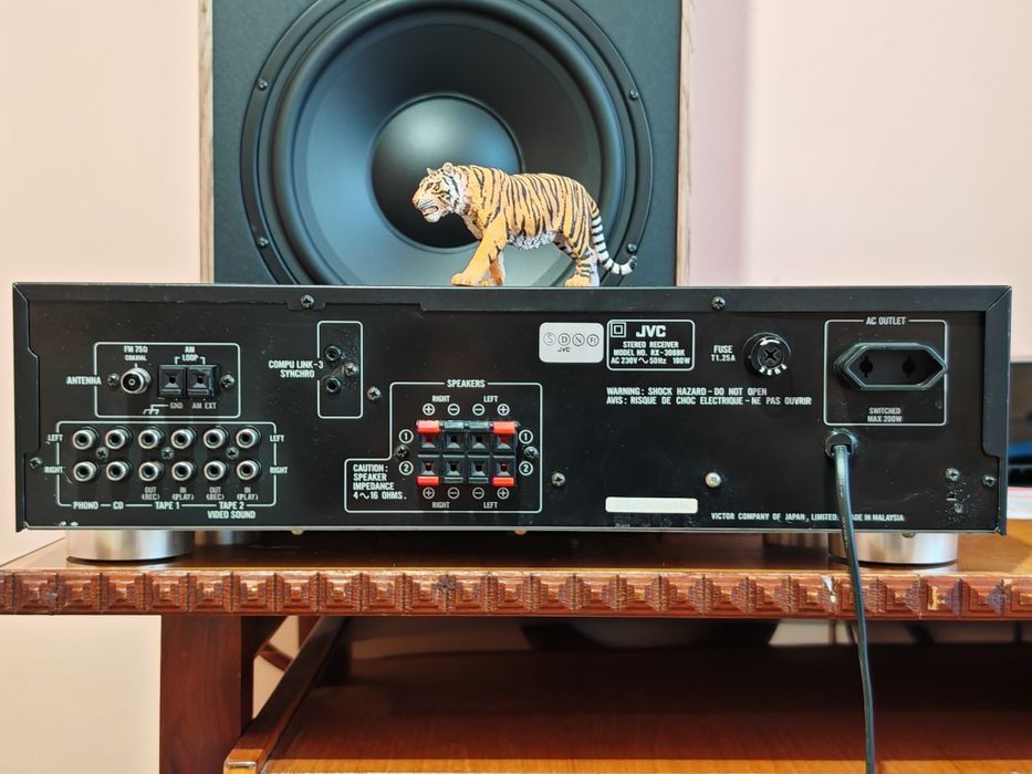 Jvc RX-308BK. Receiver de clasă. Estetică de raft. Preț fix !
