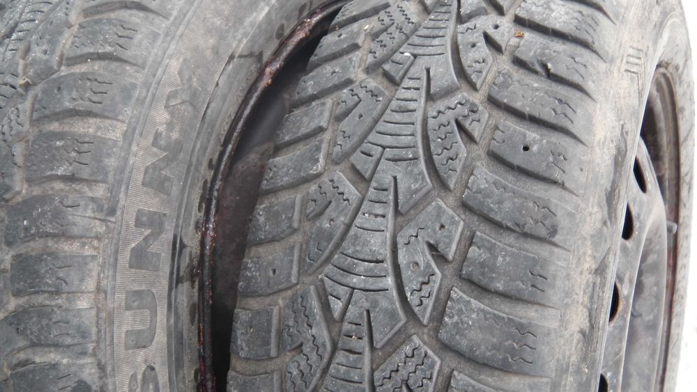 продавам гуми с джанти