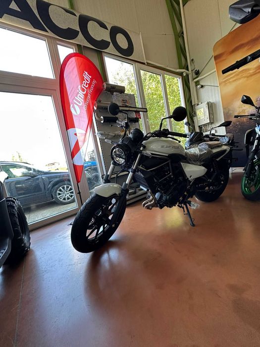 Kawasaki Eliminator 500 2025