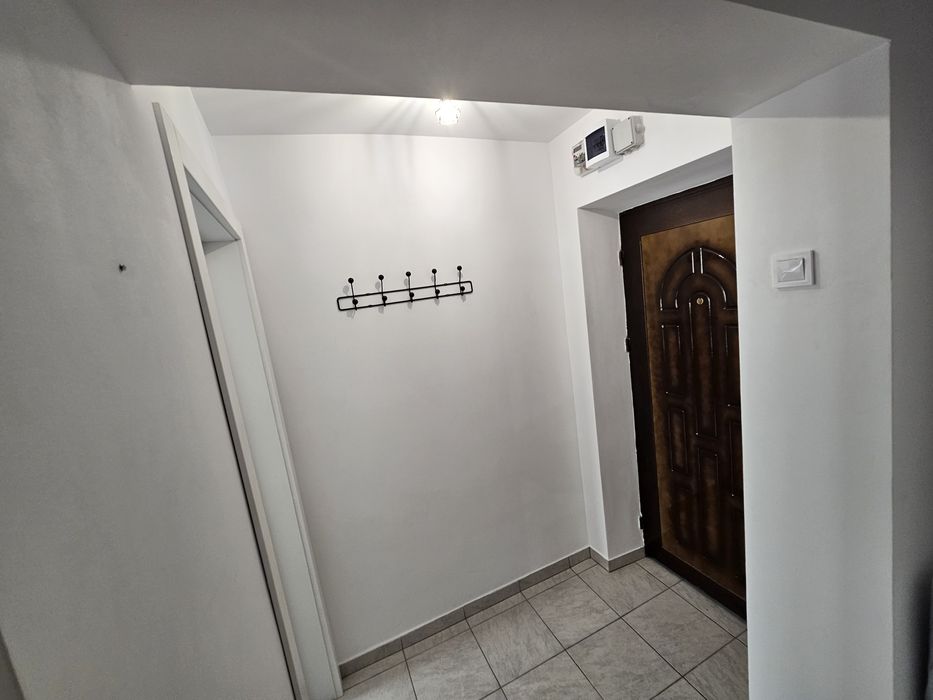 Apartament de inchiriat!