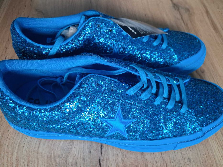 Нови Кецове Converse UK8