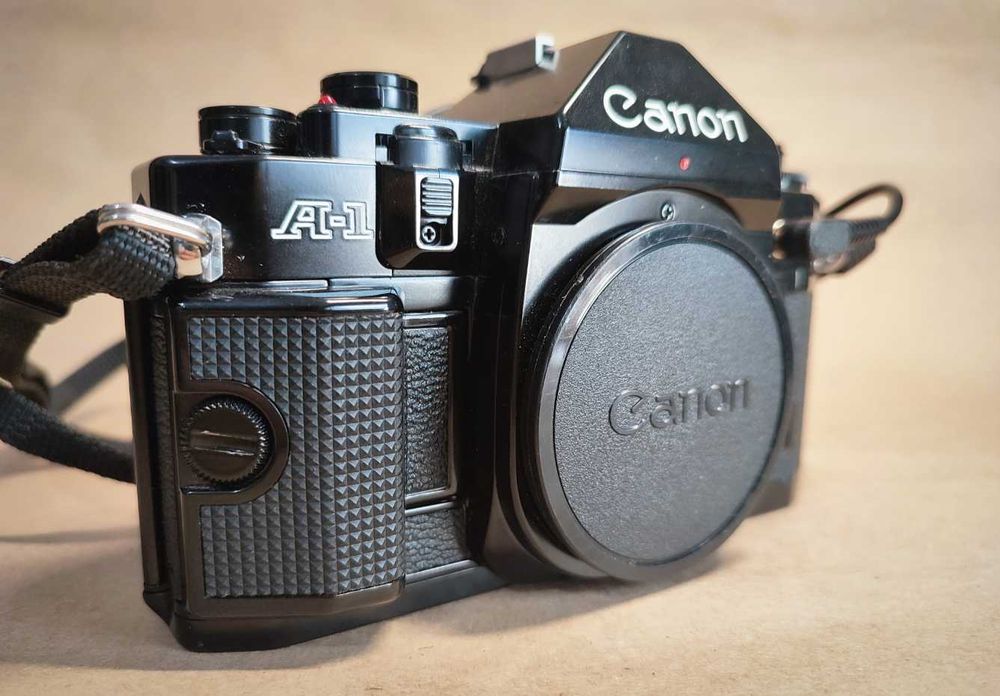 Aparat foto Canon A-1