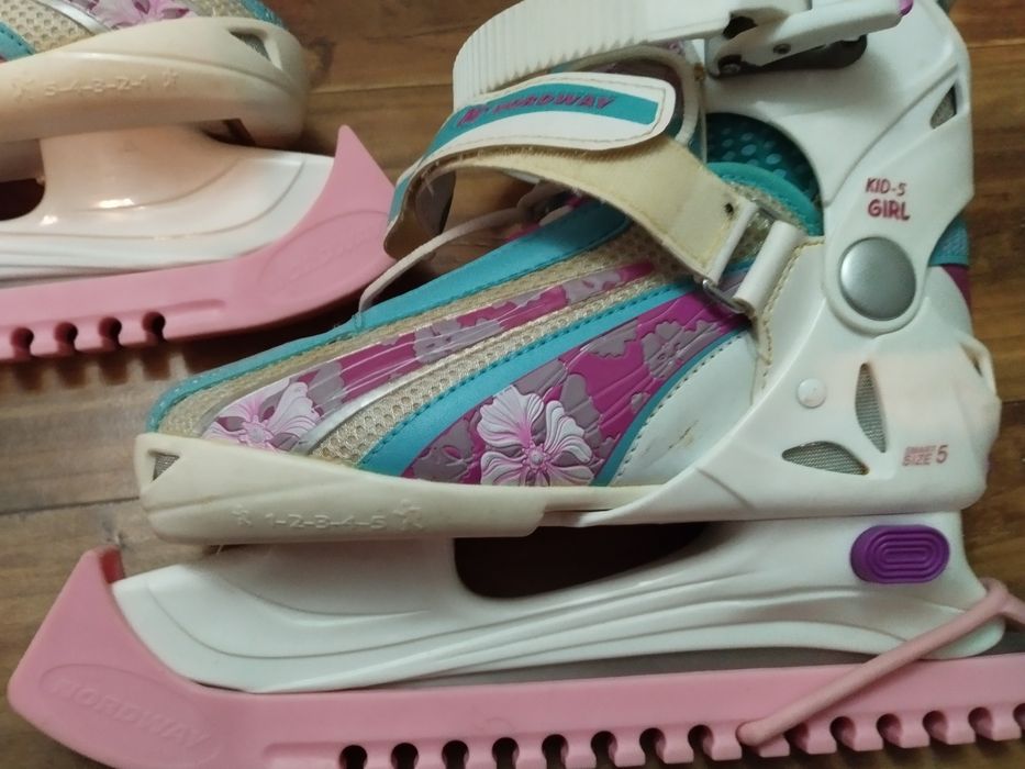 Коньки фигурные для девочек
