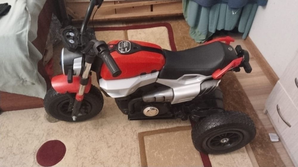 Электромотоцикл.