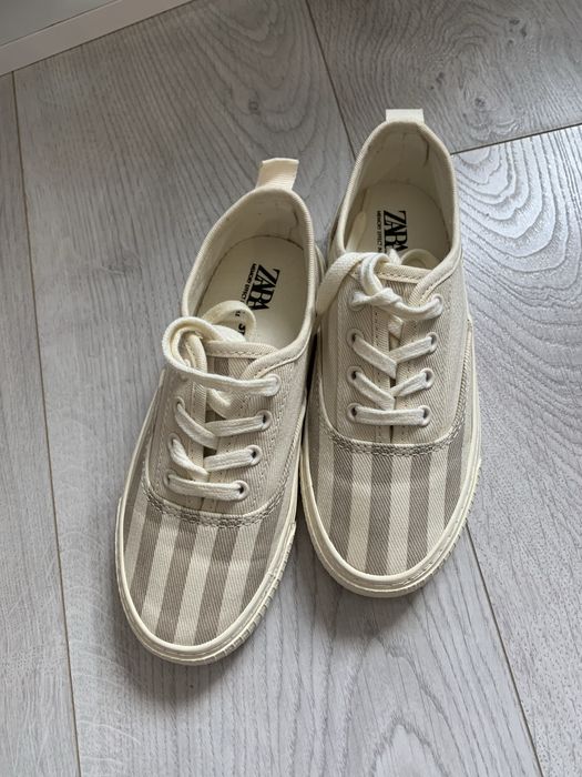 Гуменки/кецове Зара