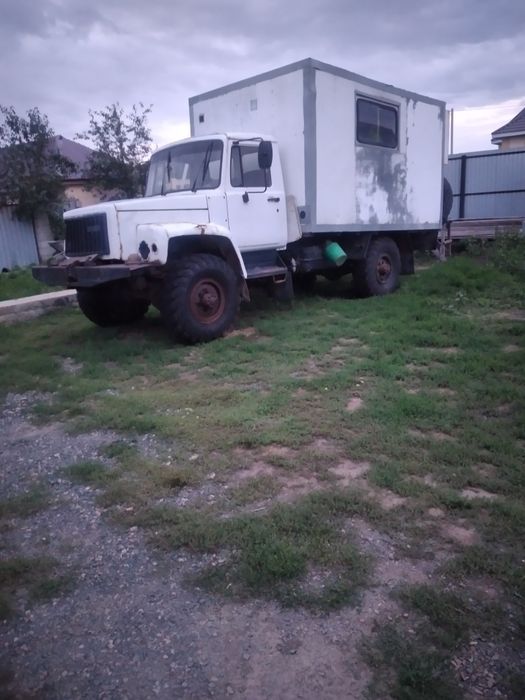Продам ГАЗ-3308 САДКО