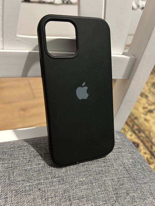 Чехол на йфон новый торг есть