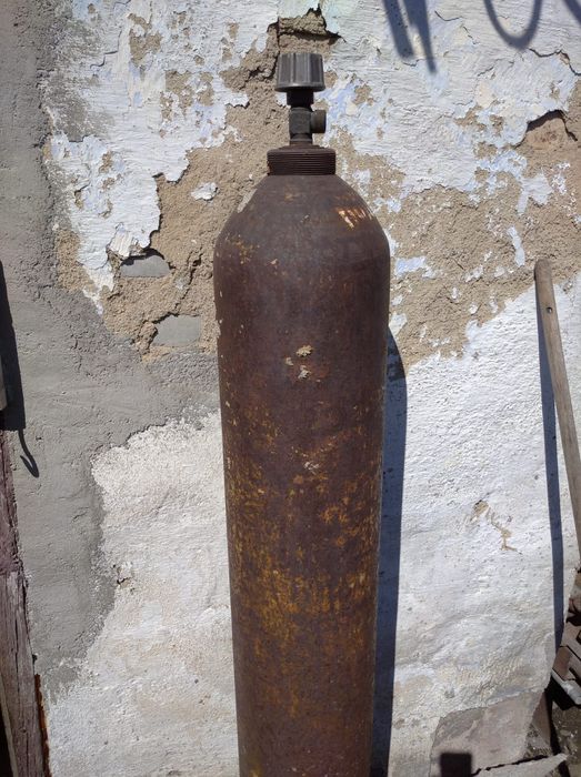 Продам ось на прицеп