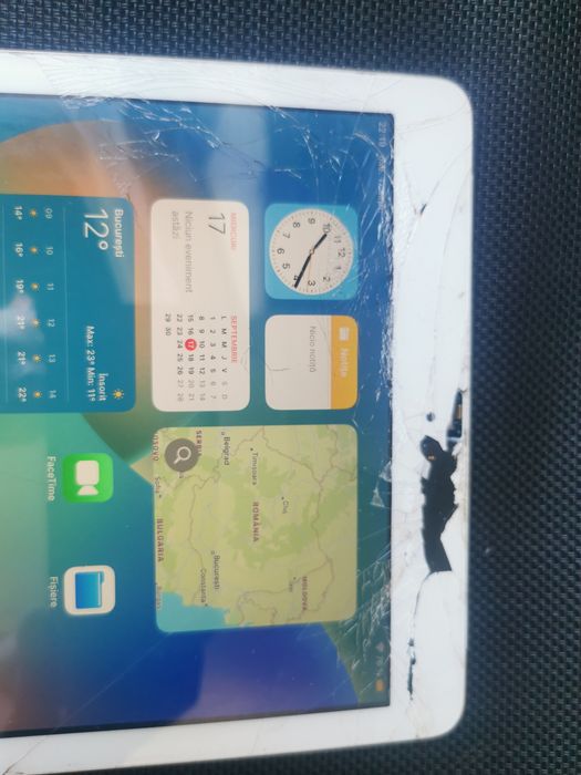 Pentru piese ipad 5  placa buna 128gb