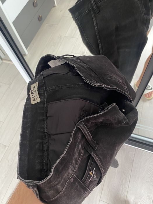 Blugi denim barbati, culoarea negru cu gri