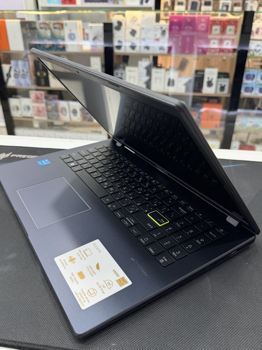 Asus vivobook e150ka