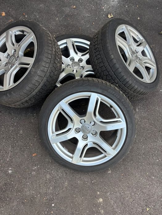 Зимни гуми с джанти Audi/18*5x112 оригинални
