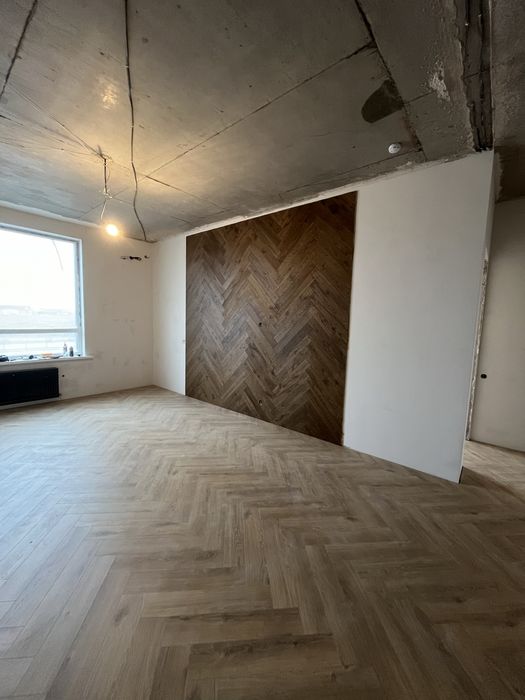 Укладка ламинат, Кварцвинил, ёлочка