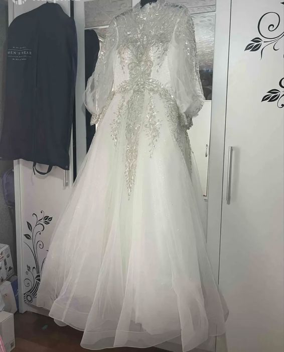 Продам свадебное платье