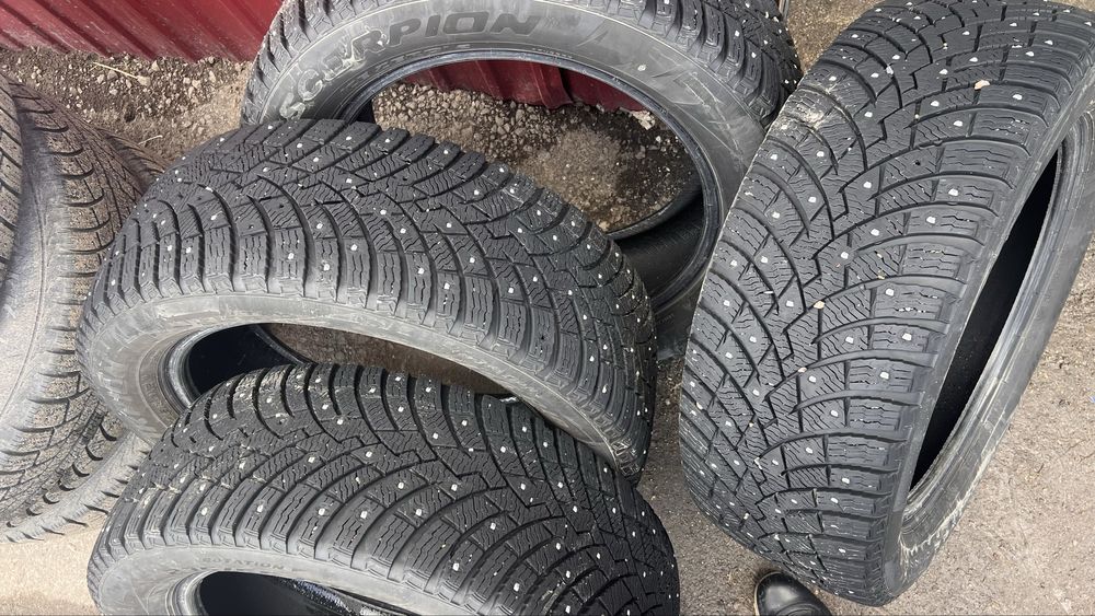 Pirelli scorpio ice zero 2