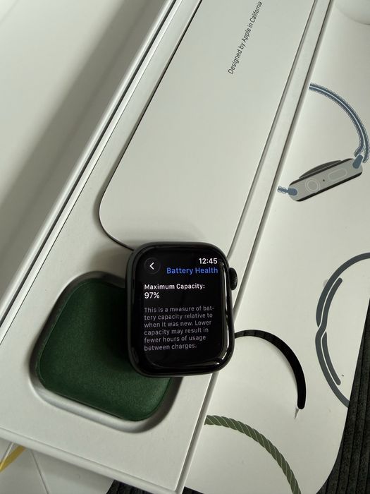 Apple Watch 7 Green Aluminium