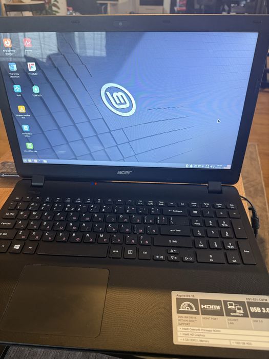 Acer Лаптоп почти не използван Aspire ES 15