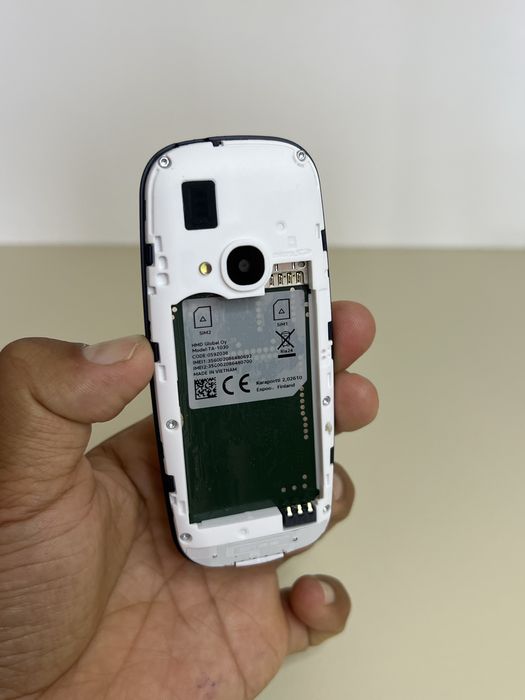 Продам сотовый телефон Nokia 3310