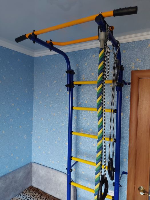 Продам турник     .