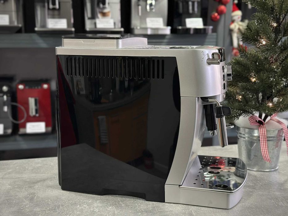 Кафемашина DeLonghi Magnifica S