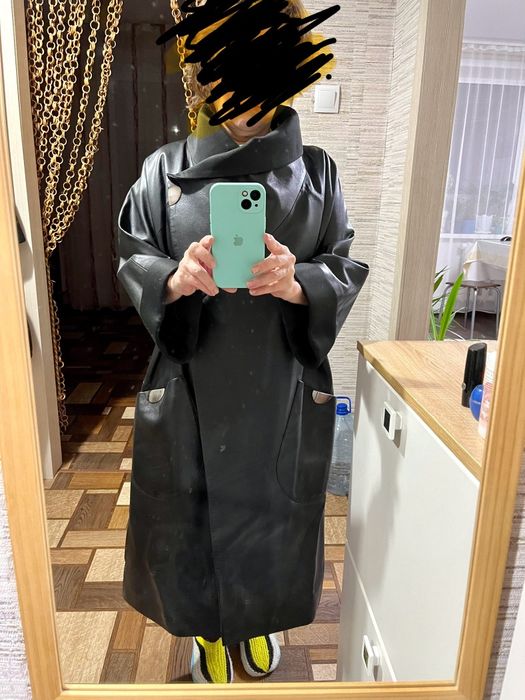 Плащ.   Женский.