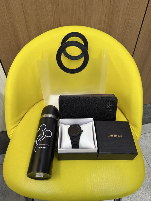 Termos soat koshelok podarichniy nabor