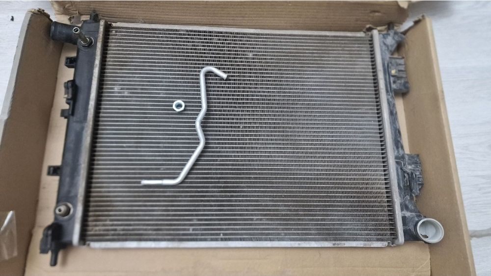 Продам радиатор системы охлаждения на Киа Рио 2015г. Оригинал