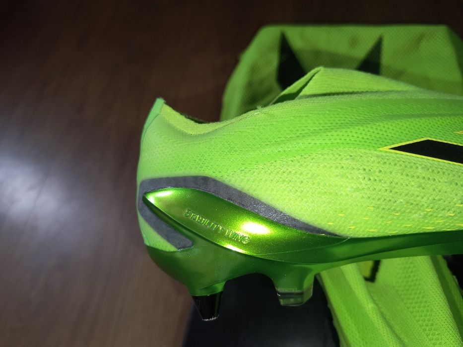 Професионални футболни обувки Adidas X