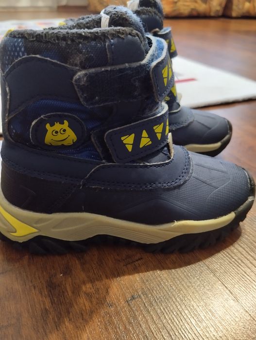 Боти и ботуши за момче