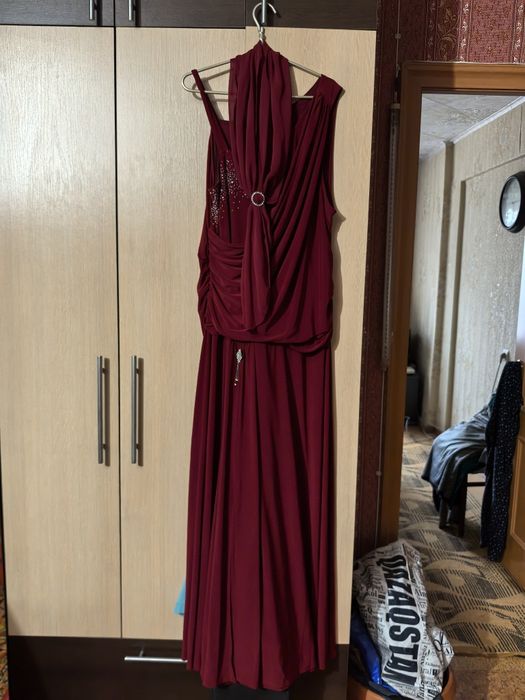 Продам платье вечернее