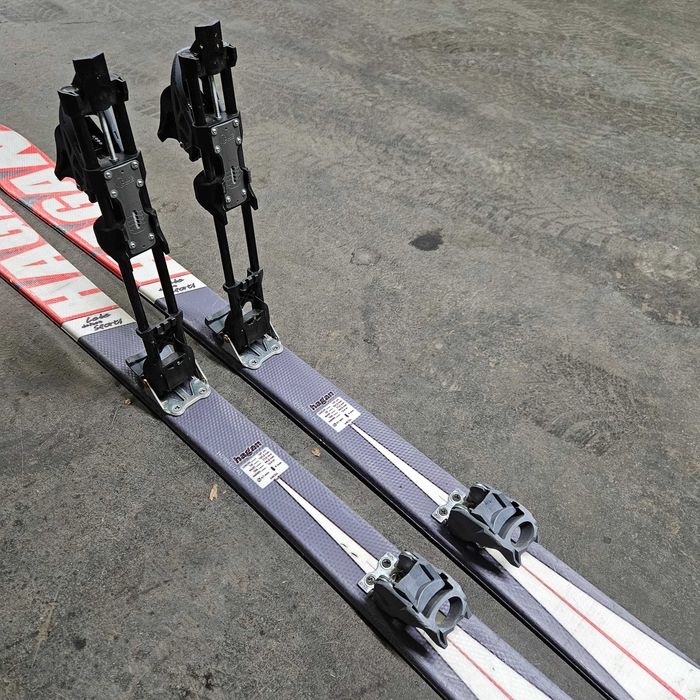 Продавам туринг ски за пантене с автомати за 90лв или 45 Евро