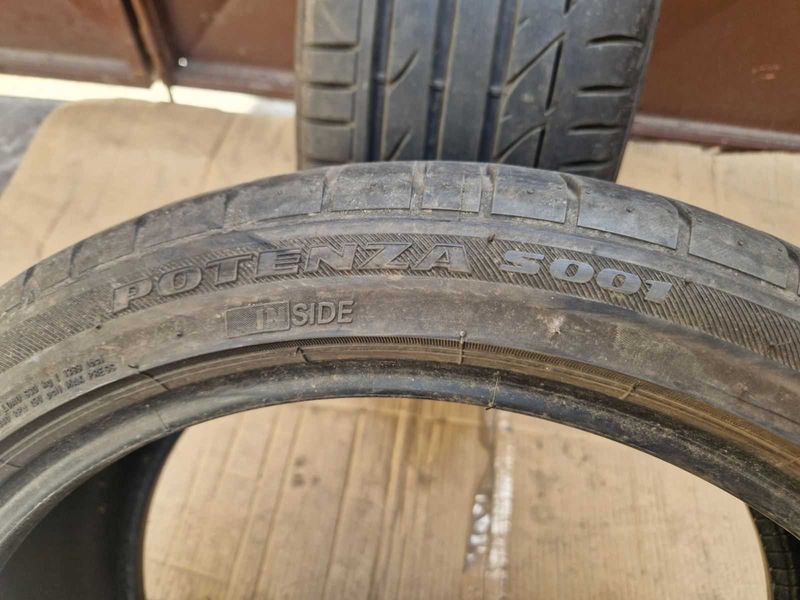 2 Bridgestone R18 225/40
летни гуми
DOT2516