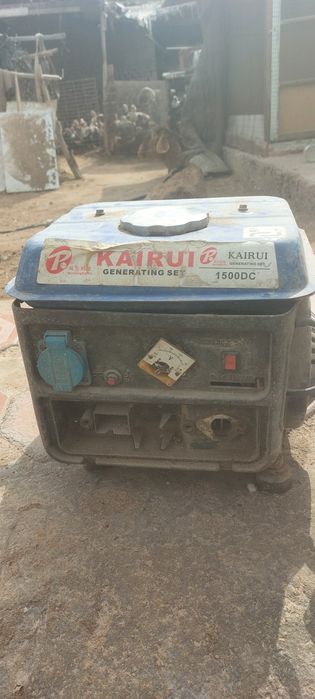 Бензинли движок генератор сотилади