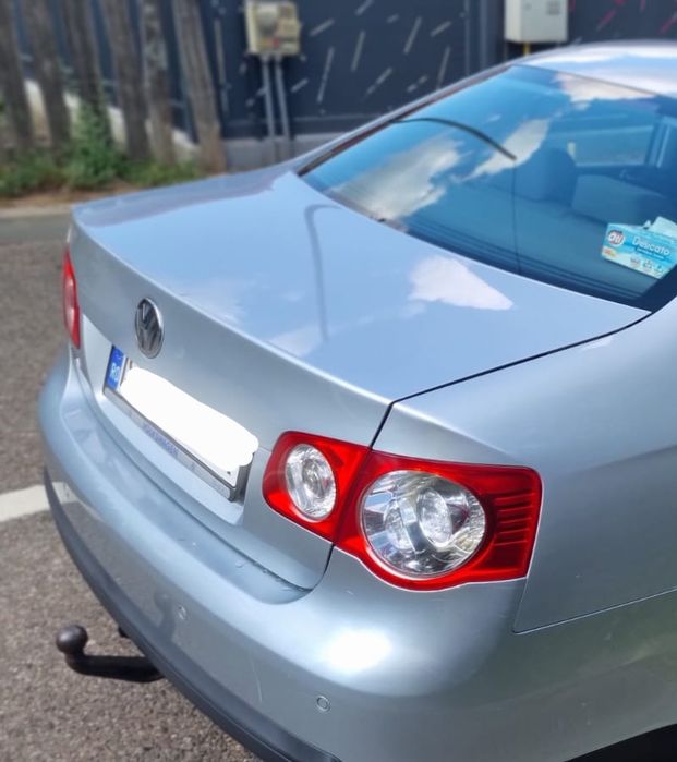 VOLKSWAGEN Jetta 2006 — imagine 3
