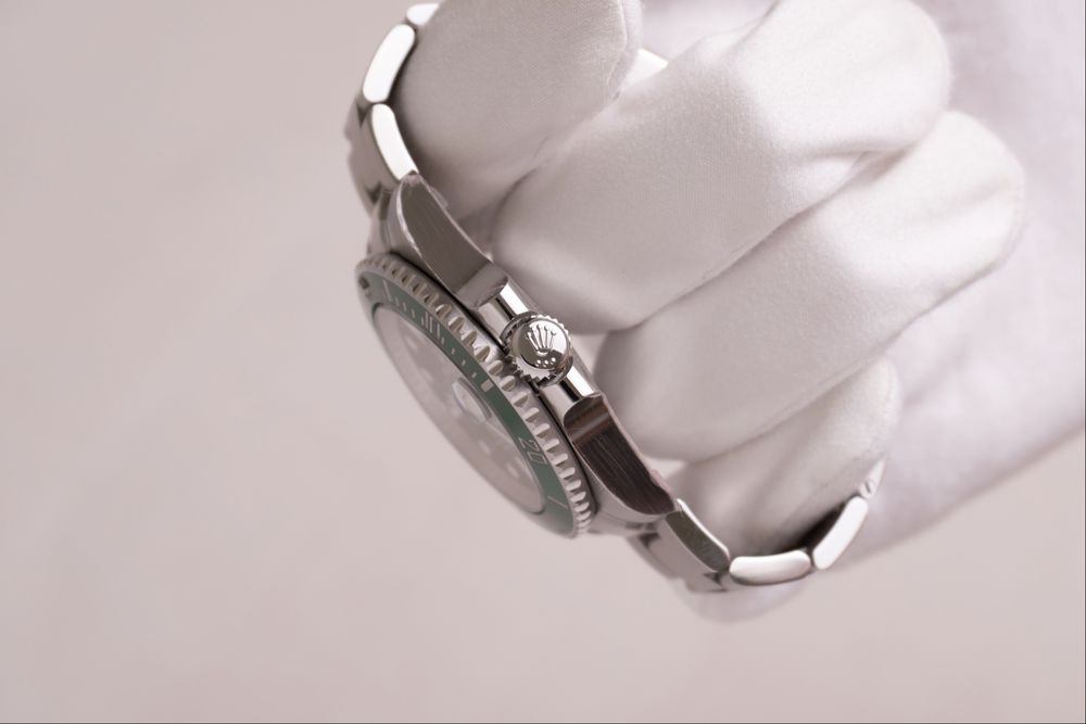 Rolex Submariner Hulk 116610LV, наличен в София