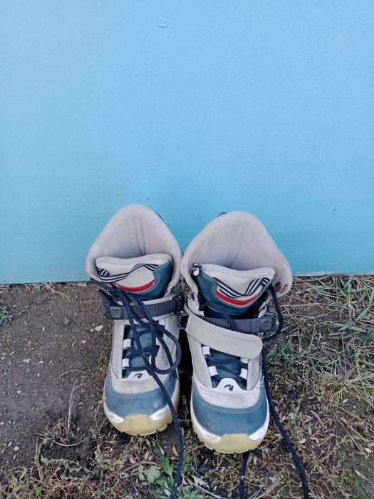 Зимнее снаряжение Сноуборд