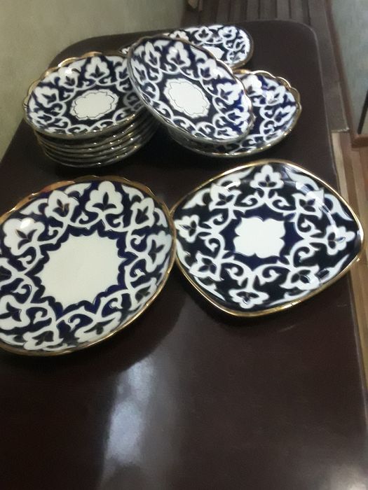 Продается набор посуды