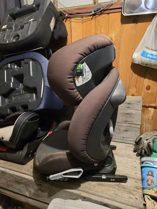 Scaun auto copii + cadou un inaltator