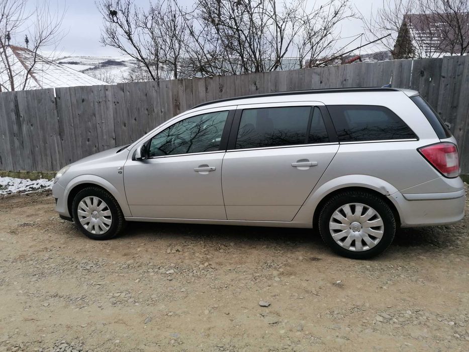 Opel Astra H, an 2011. Motor 1.7 CDTI