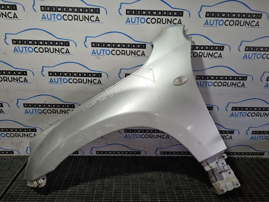 Aripa Stanga Fata Suzuki Grand Vitara 2006 - 2012 2 Usi ARGINTIU (966) ZGÂRIATA