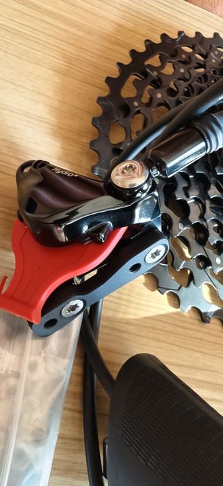 Групсет Sram RIVAL 1x11sp Gravel 11-42T