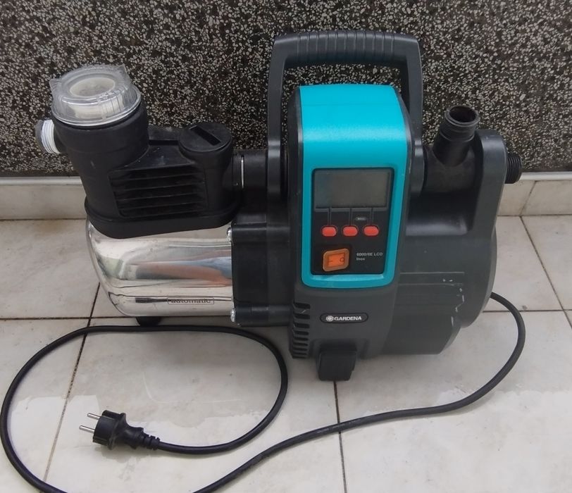 Хидрофорна помпа Градена 6000/6е inox