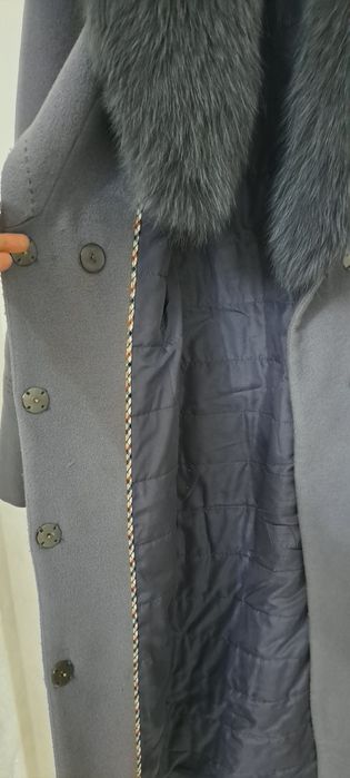 Продам женское пальто