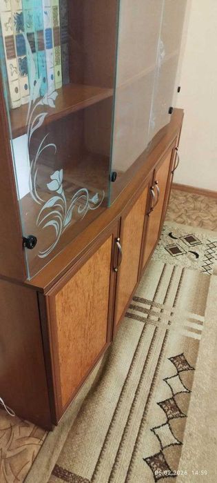 Продам шкаф для книг и документов