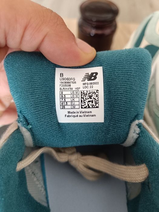 New balance 9060