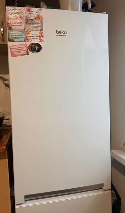 продам холодильник