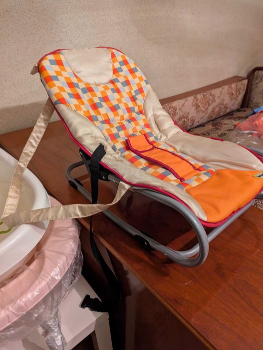 Șezlong / Balansoar bebe BERTONI – stare excelentă