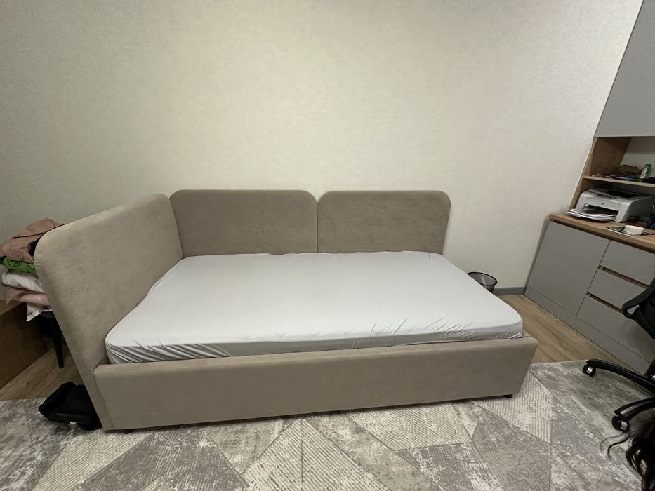 Продам кровать….